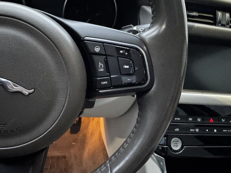 2017 Jaguar XF 20d Willow Grove PA