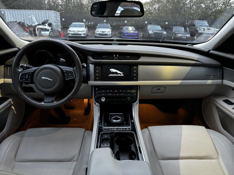 2017 Jaguar XF 20d Willow Grove PA