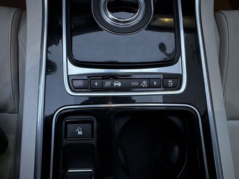 2017 Jaguar XF 20d Willow Grove PA