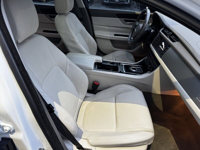 2017 Jaguar XF 20d Willow Grove PA