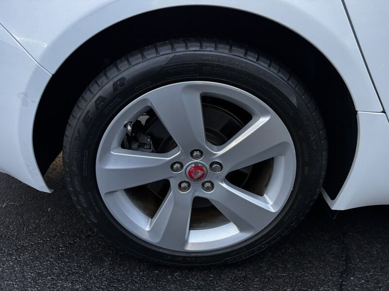 2017 Jaguar XF 20d Willow Grove PA