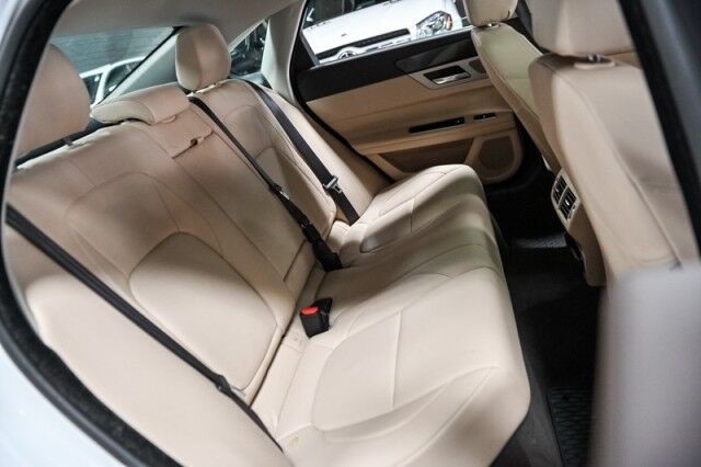 2017 Jaguar XF 35t Premium 4dr Sedan Chicago IL