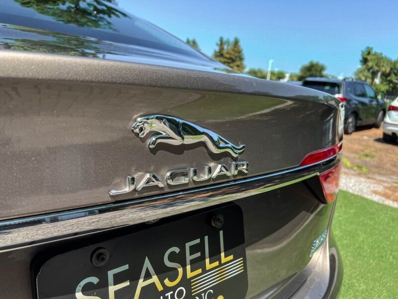 2017 Jaguar XF 35t Premium Wilmington NC