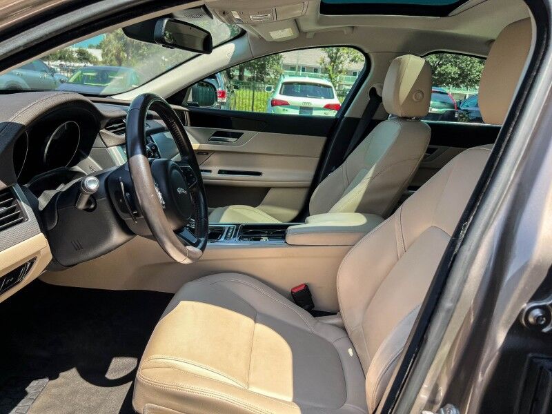 2017 Jaguar XF 35t Premium Wilmington NC