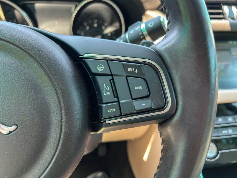 2017 Jaguar XF 35t Premium Wilmington NC