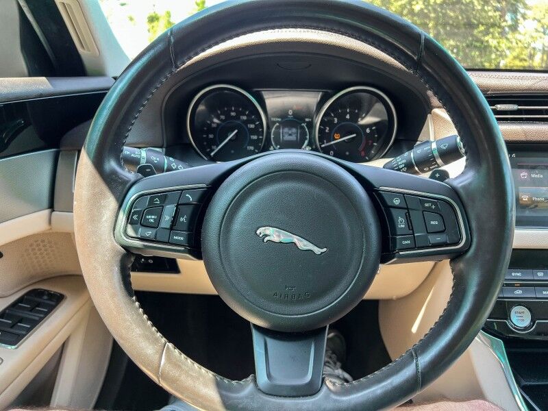 2017 Jaguar XF 35t Premium Wilmington NC