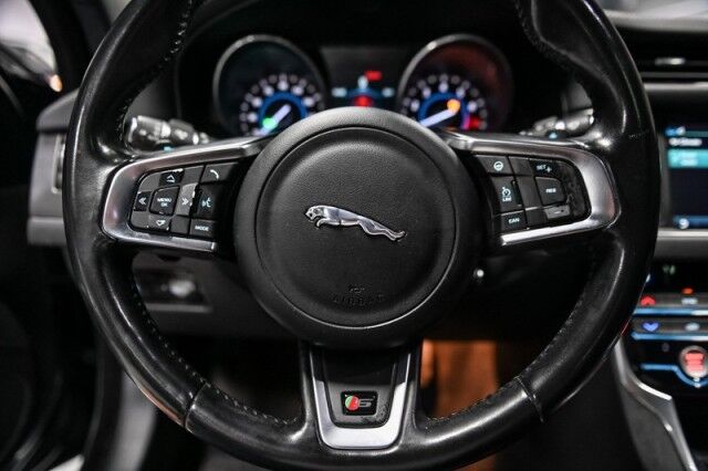 2017 Jaguar XF S AWD 4dr Sedan Chicago IL
