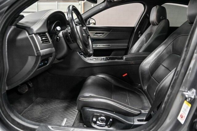 2017 Jaguar XF S AWD 4dr Sedan Chicago IL