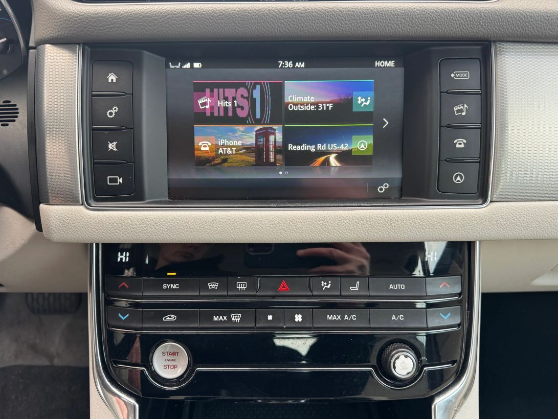 2017 Jaguar XF XF 35t Sedan 4D Cincinnati OH