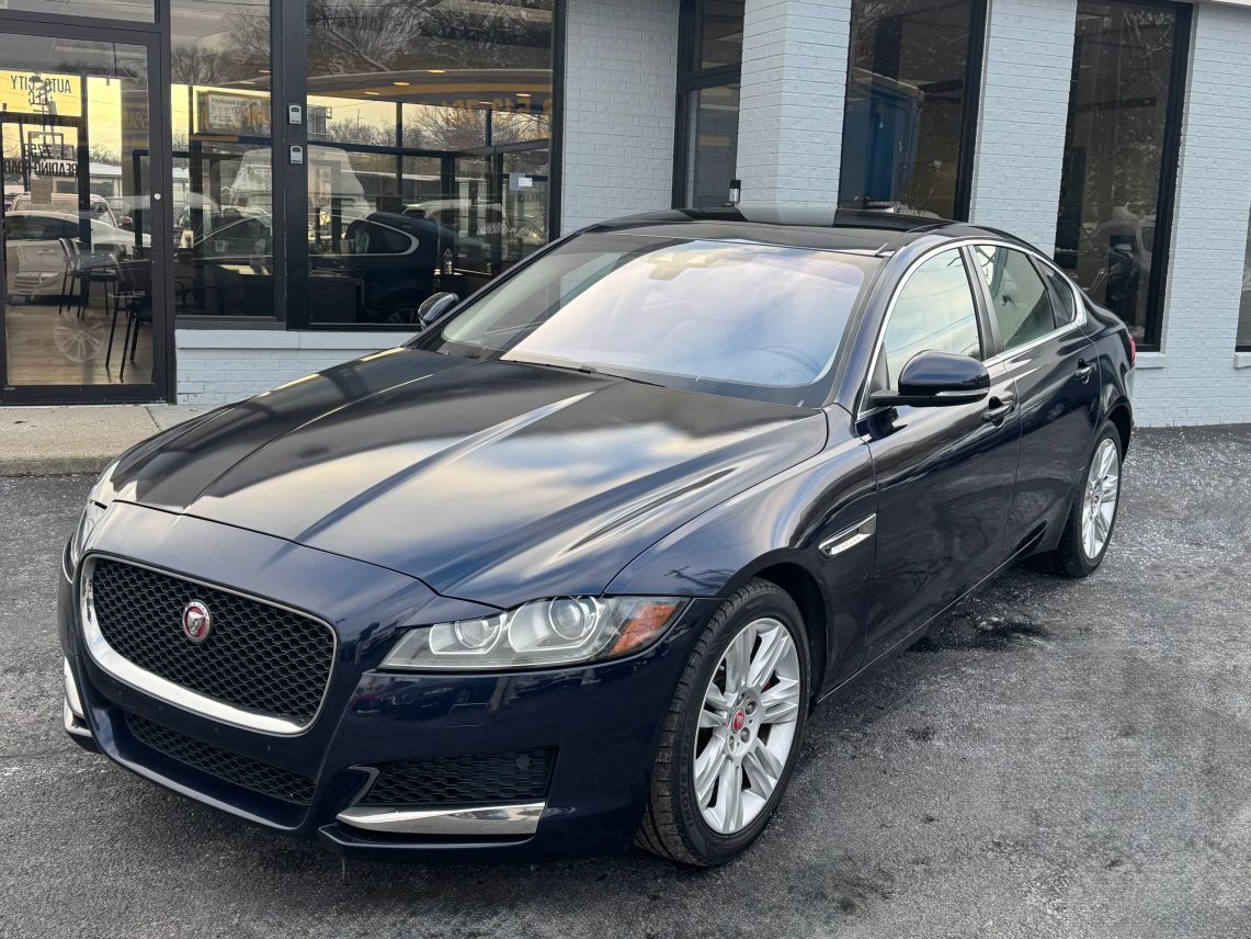 2017 Jaguar XF XF 35t Sedan 4D Cincinnati OH
