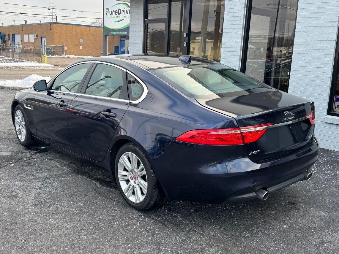 2017 Jaguar XF XF 35t Sedan 4D Cincinnati OH
