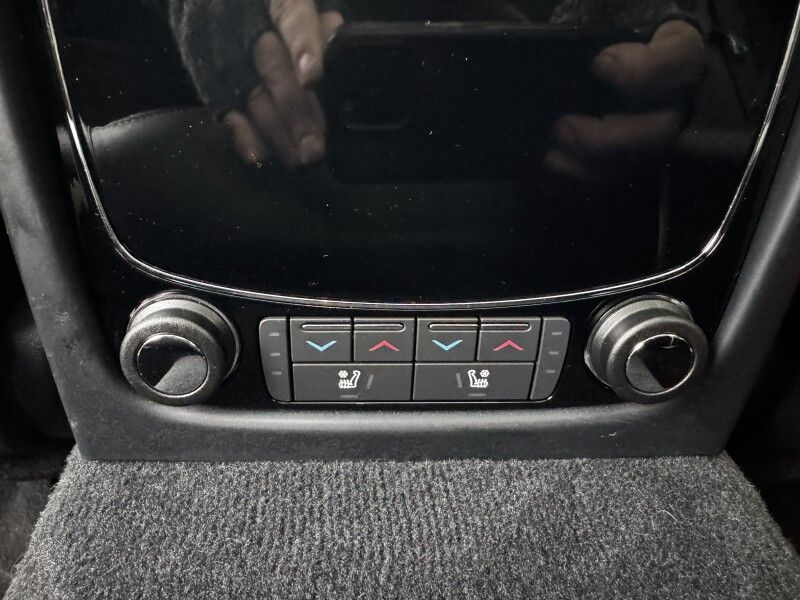 2017 Jaguar XJ XJ R-Sport Willow Grove PA