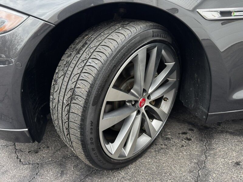 2017 Jaguar XJ XJ R-Sport Willow Grove PA