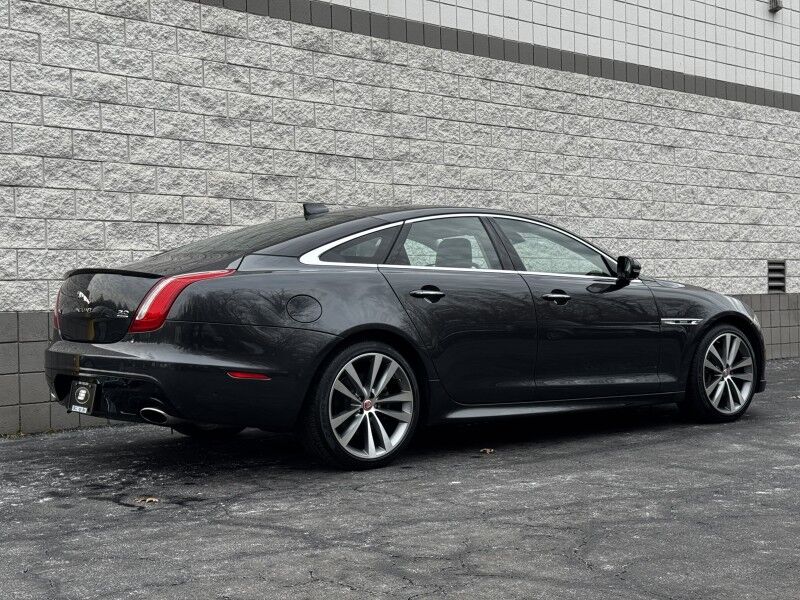 2017 Jaguar XJ XJ R-Sport Willow Grove PA