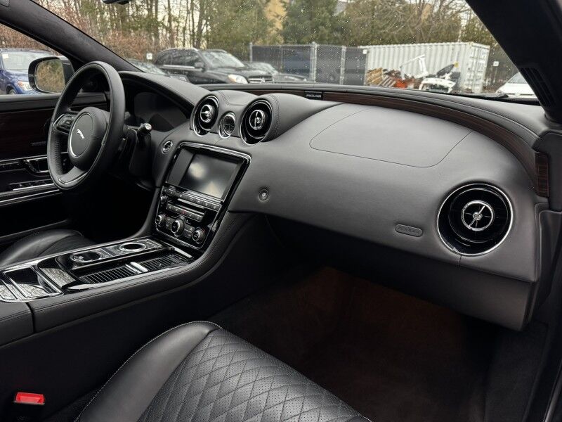 2017 Jaguar XJ XJL Portfolio Willow Grove PA