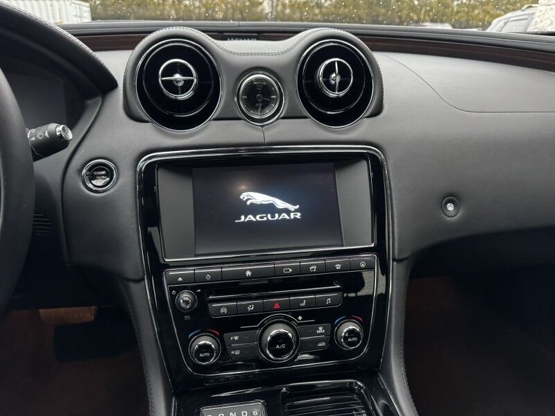 2017 Jaguar XJ XJL Portfolio Willow Grove PA