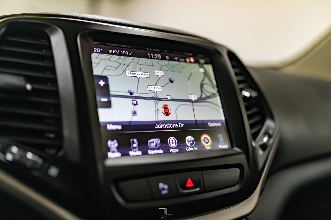 2017 Jeep Cherokee 4x4 75th Anniversary Roof Nav BCam Red Deer AB