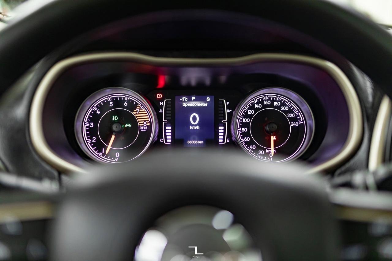 2017 Jeep Cherokee 4x4 75th Anniversary Roof Nav BCam Red Deer AB