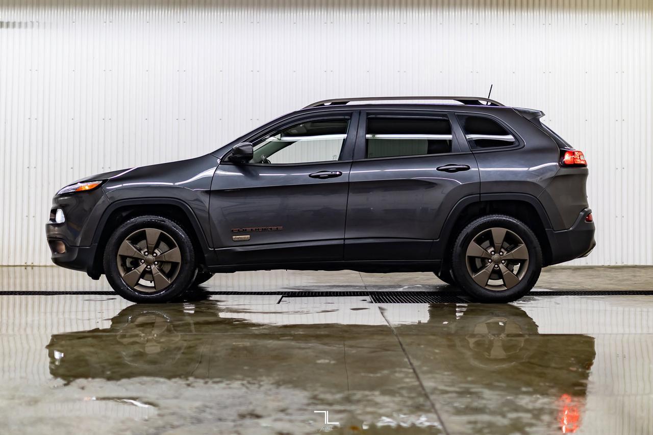 2017 Jeep Cherokee 4x4 75th Anniversary Roof Nav BCam Red Deer AB