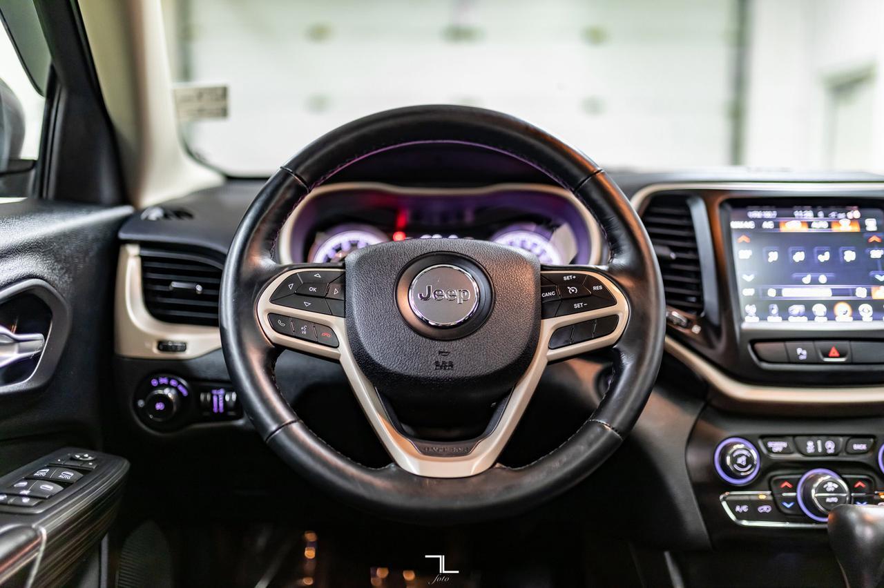 2017 Jeep Cherokee 4x4 75th Anniversary Roof Nav BCam Red Deer AB