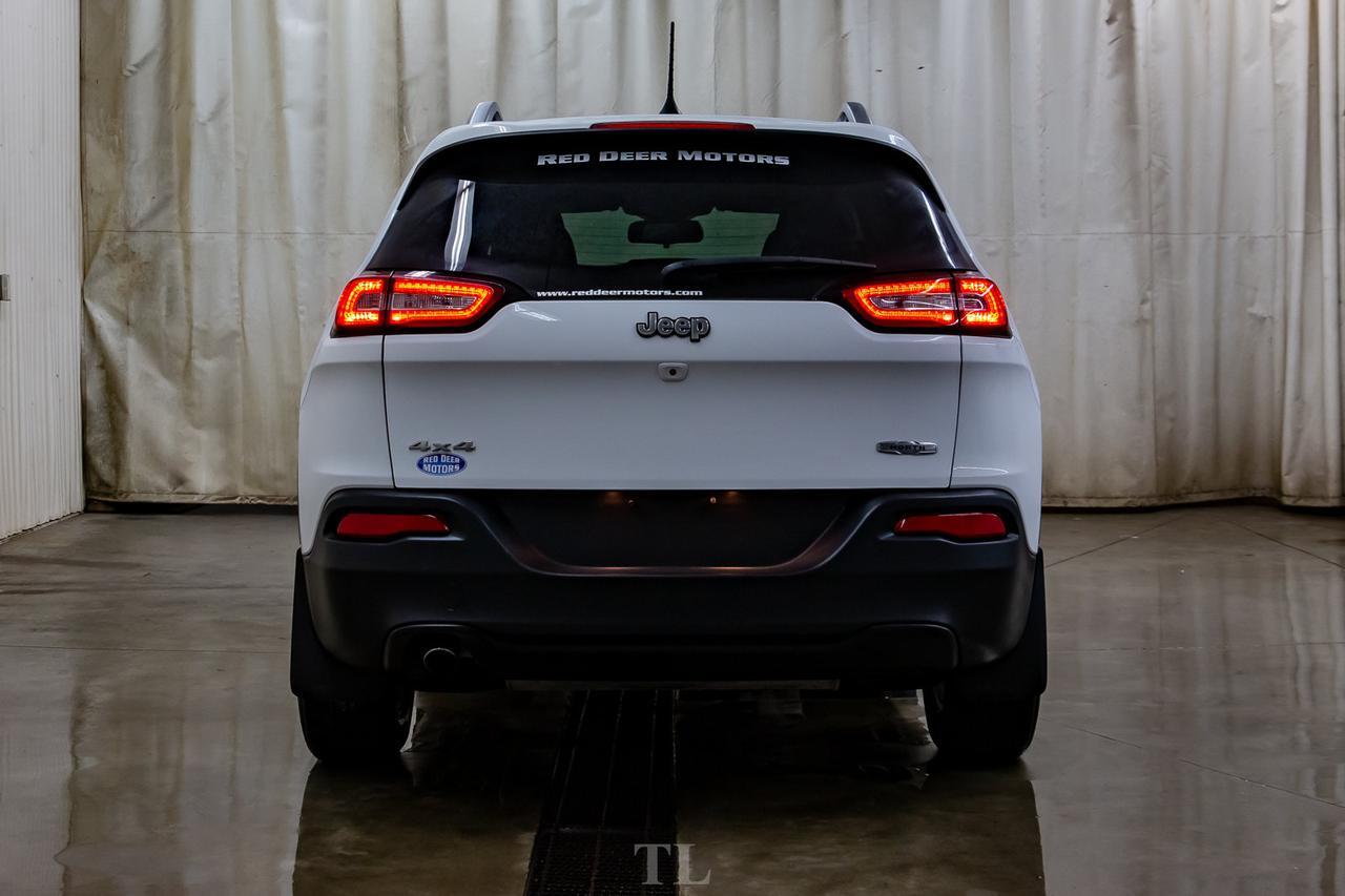 2017 Jeep Cherokee 4x4 North BCam Red Deer AB