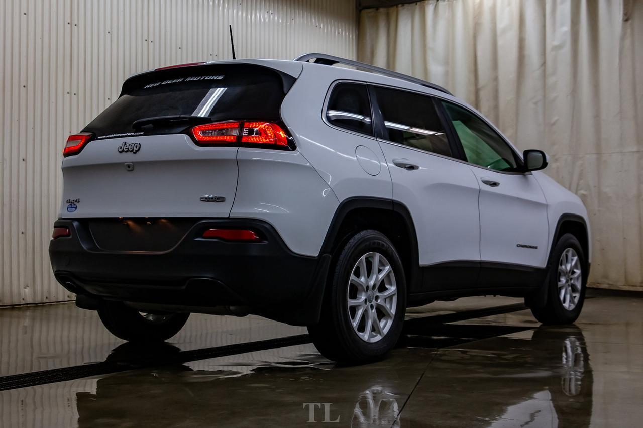 2017 Jeep Cherokee 4x4 North BCam Red Deer AB