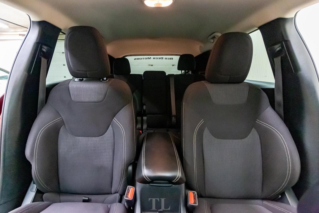 2017 Jeep Cherokee 4x4 North BCam Red Deer AB