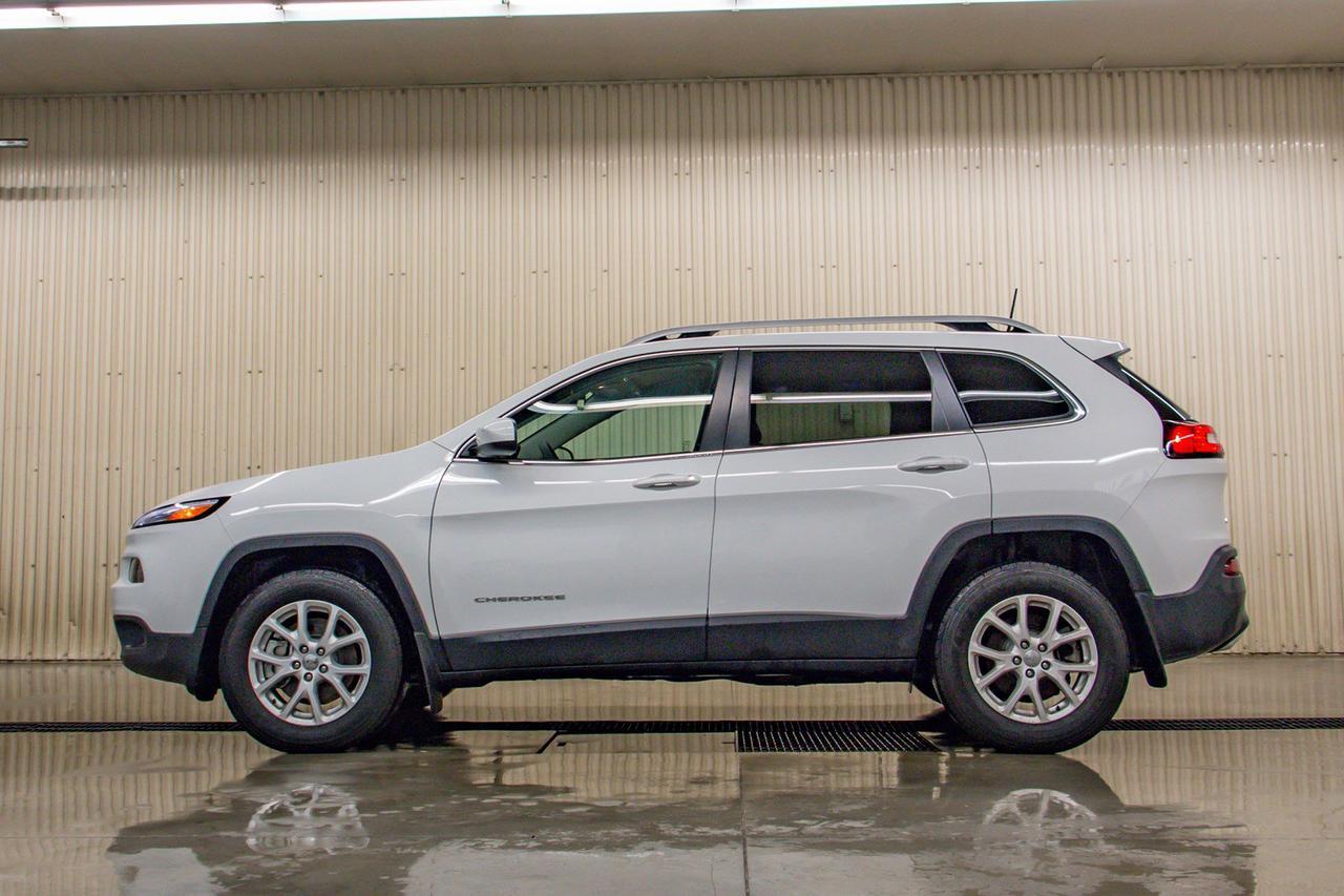 2017 Jeep Cherokee 4x4 North Red Deer AB