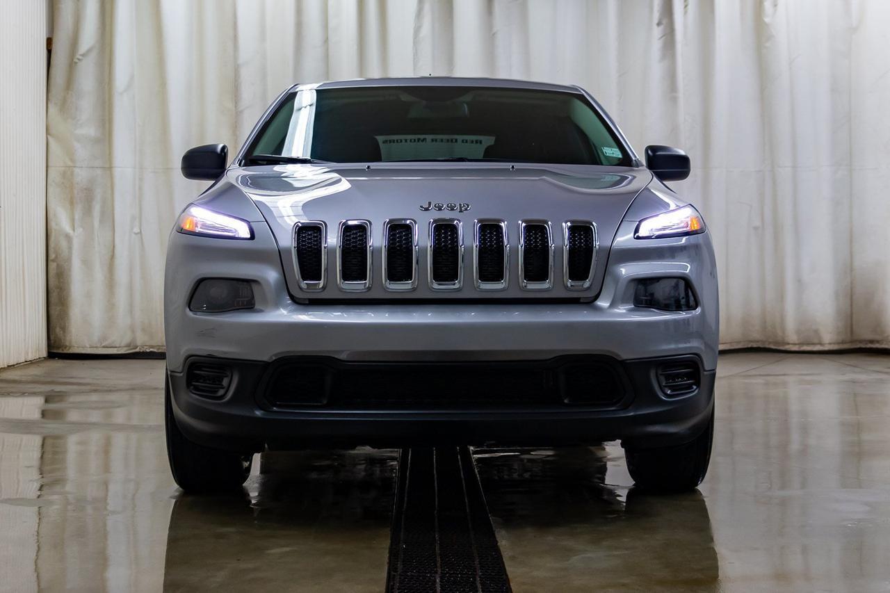 2017 Jeep Cherokee 4x4 Sport BCam Remote Start Red Deer AB