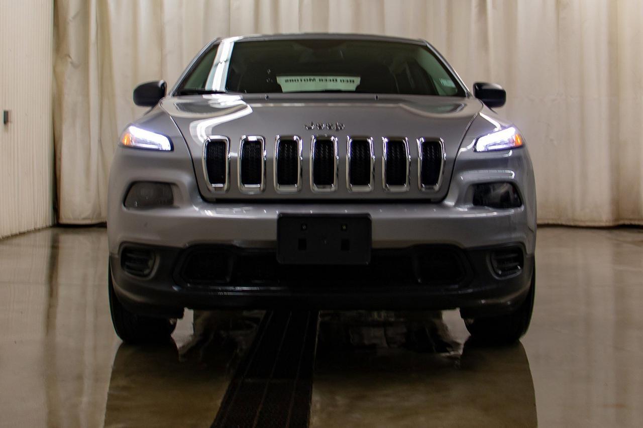 2017 Jeep Cherokee 4x4 Sport Red Deer AB