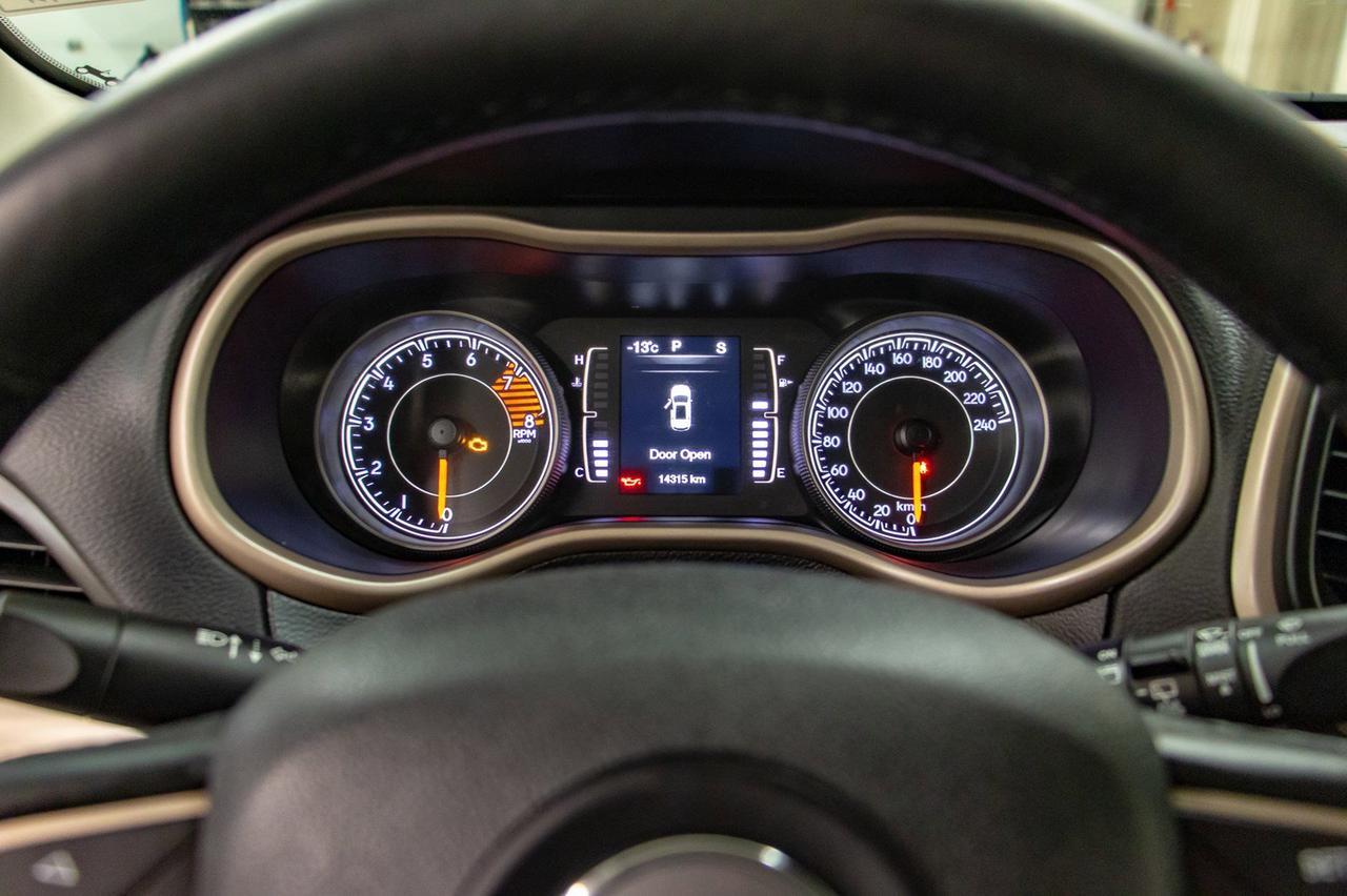 2017 Jeep Cherokee 4x4 Sport Red Deer AB