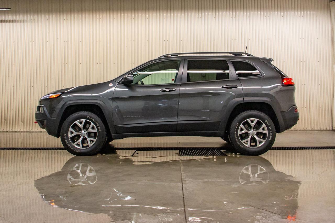 2017 Jeep Cherokee 4x4 Trailhawk Leather BCam Red Deer AB
