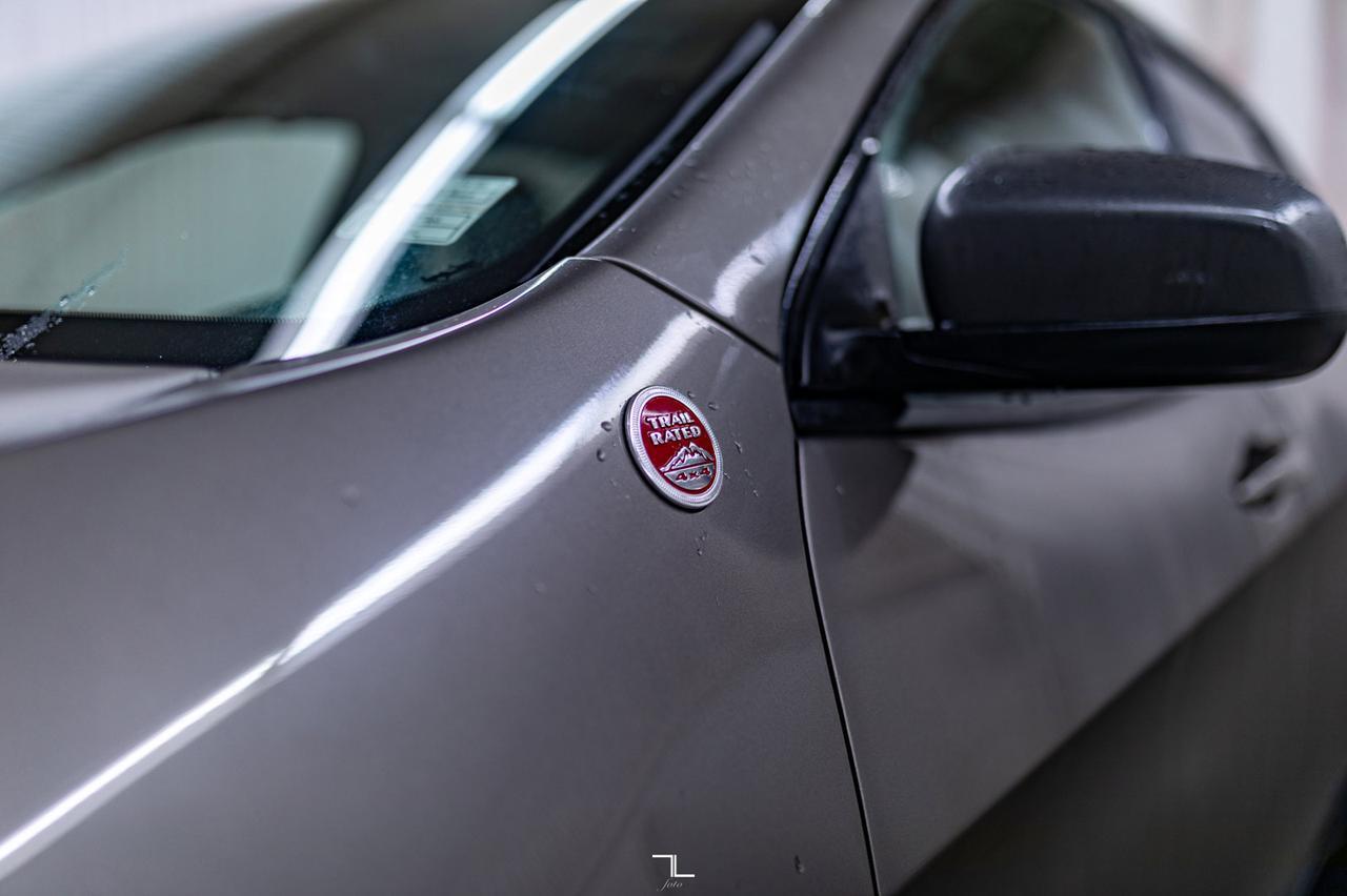 2017 Jeep Cherokee 4x4 Trailhawk Leather Roof Nav BCam Red Deer AB