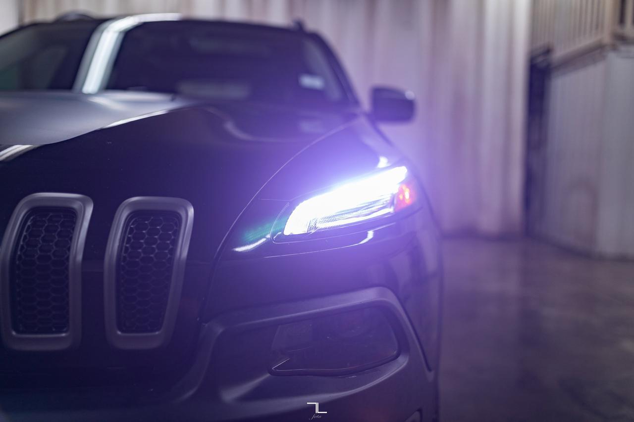 2017 Jeep Cherokee 4x4 Trailhawk Leather Roof Nav Red Deer AB