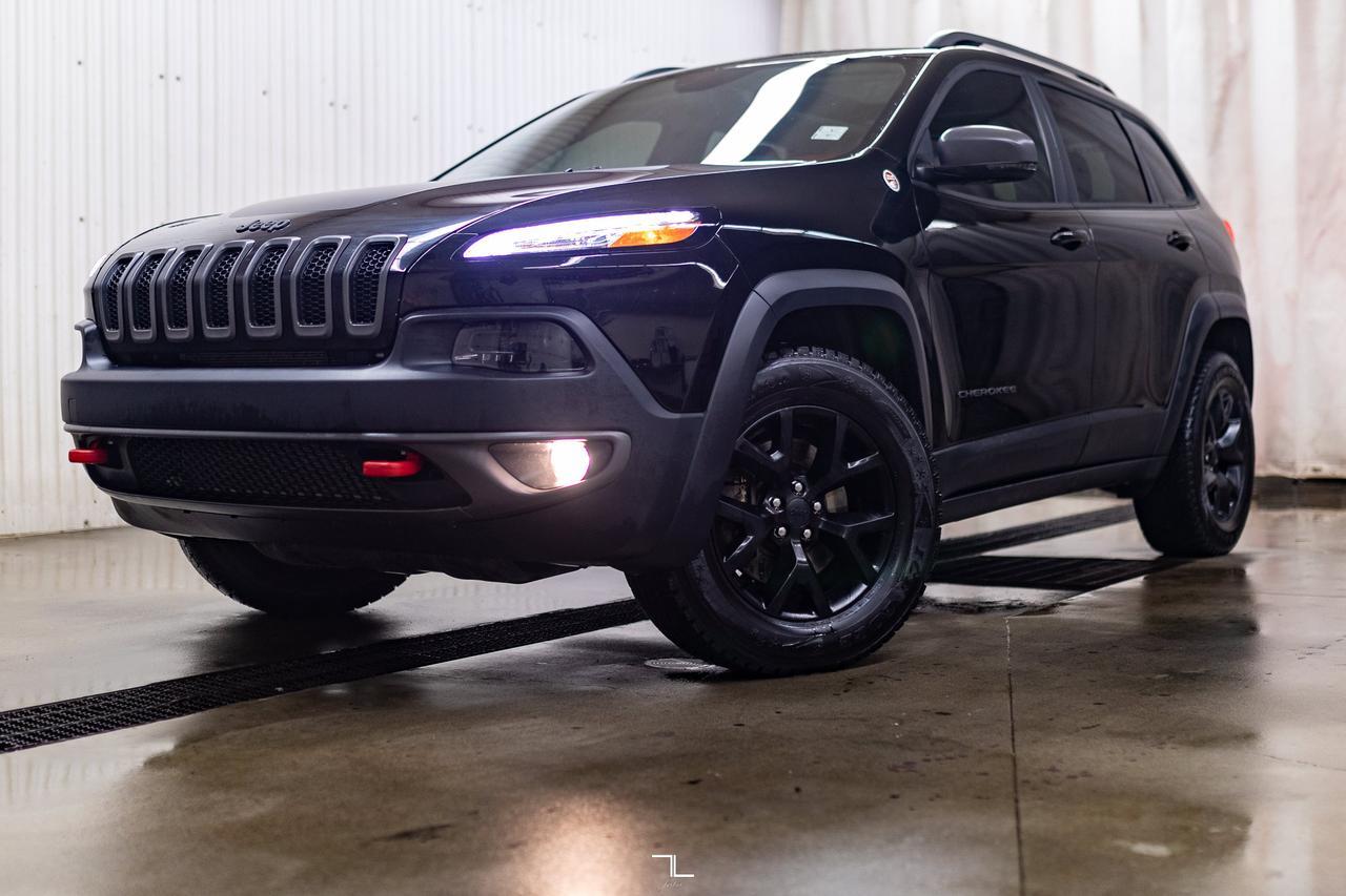 2017 Jeep Cherokee 4x4 Trailhawk Leather Roof Nav Red Deer AB