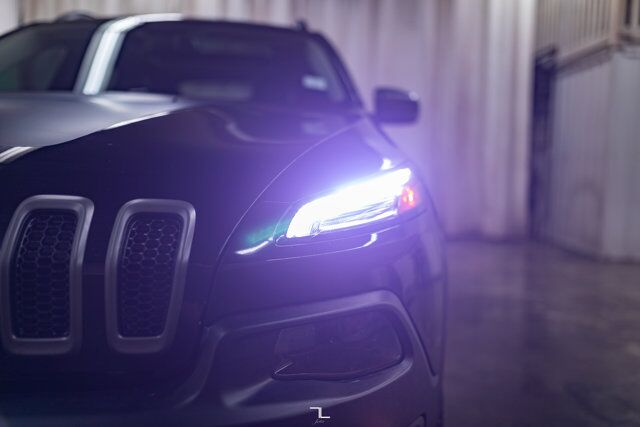 2017 Jeep Cherokee 4x4 Trailhawk Leather Roof Nav Red Deer AB