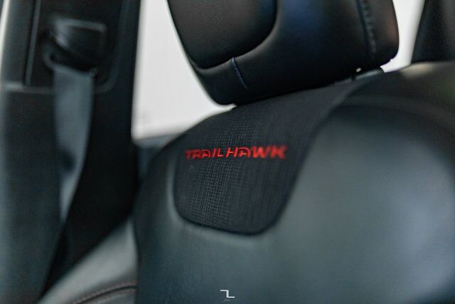 2017 Jeep Cherokee 4x4 Trailhawk Leather Roof Nav Red Deer AB