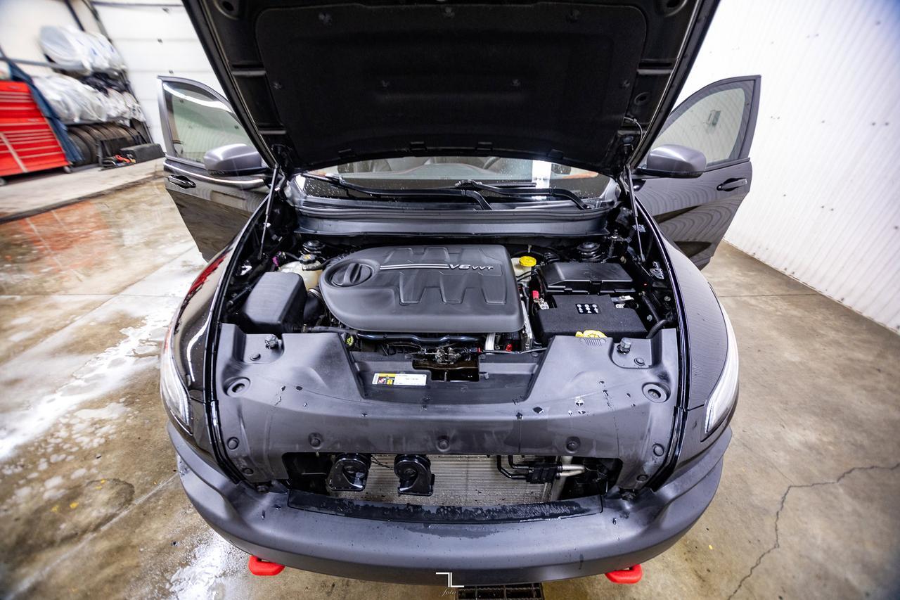 2017 Jeep Cherokee 4x4 Trailhawk Leather Roof Nav Red Deer AB