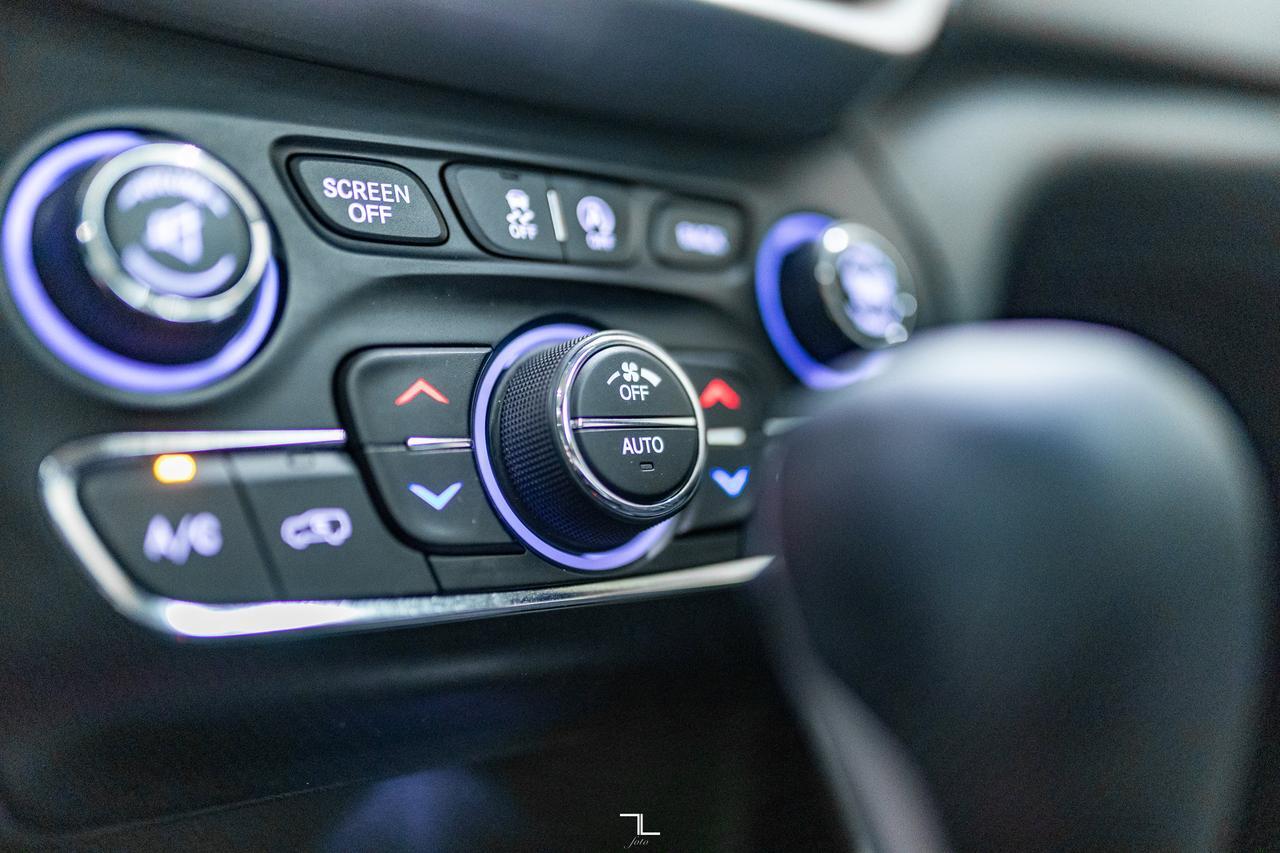 2017 Jeep Cherokee 4x4 Trailhawk Leather Roof Nav Red Deer AB