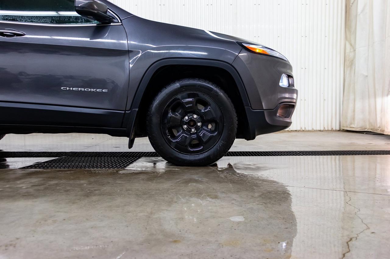 2017 Jeep Cherokee AWD North BCam Red Deer AB