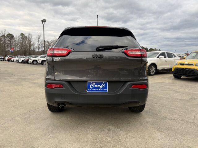 2017 Jeep Cherokee Altitude FWD