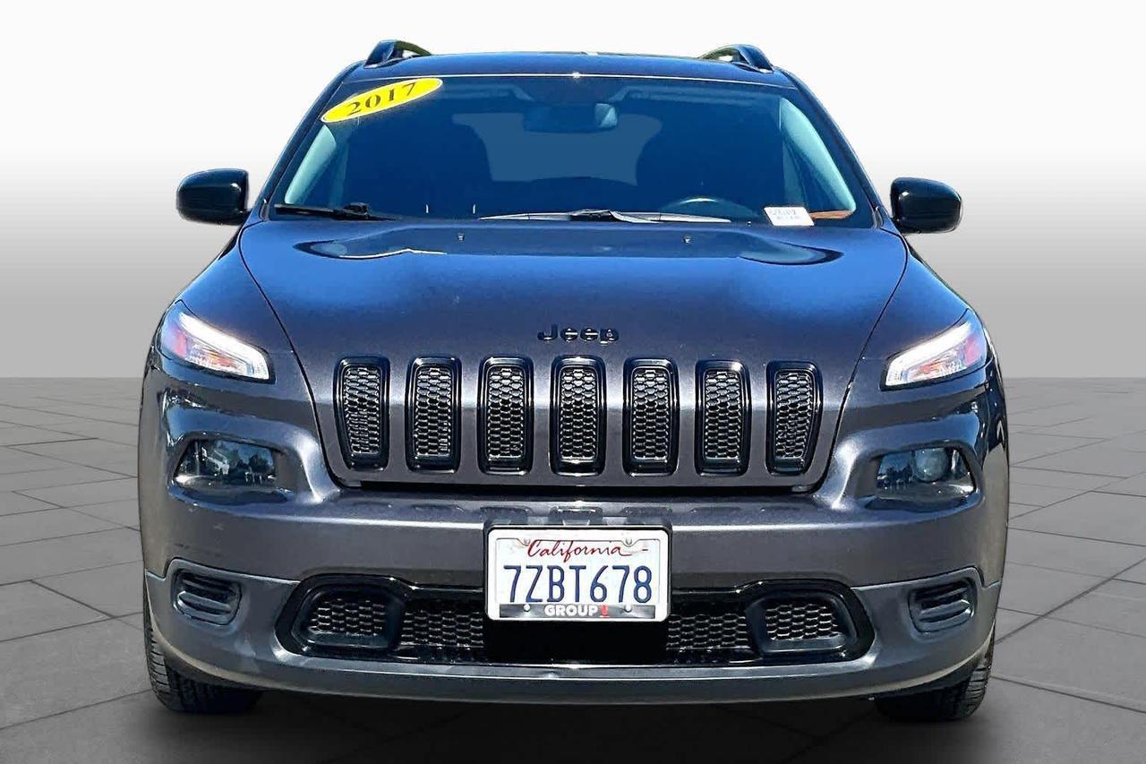 2017 Jeep Cherokee Altitude