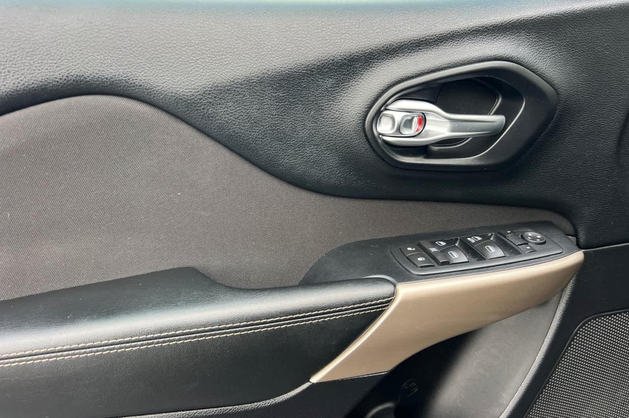 2017 Jeep Cherokee Altitude Roseville CA