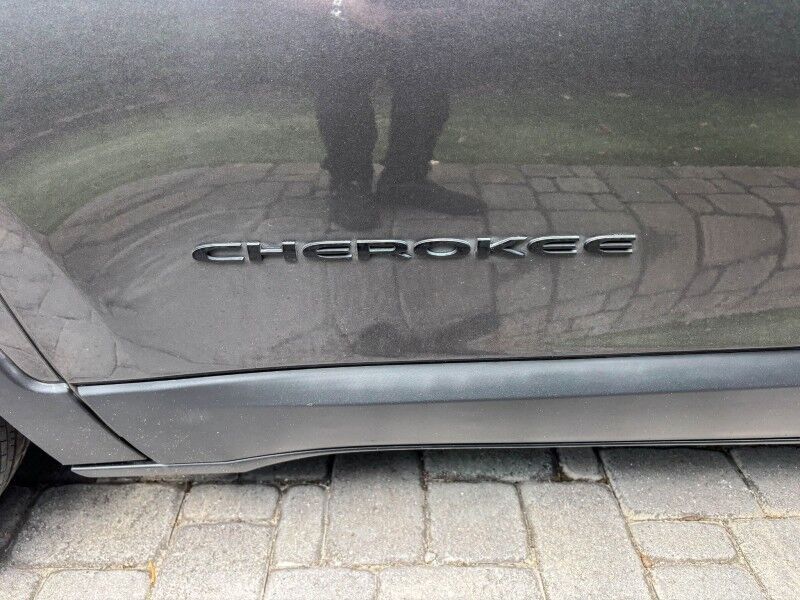 2017 Jeep Cherokee Altitude Wilmington NC