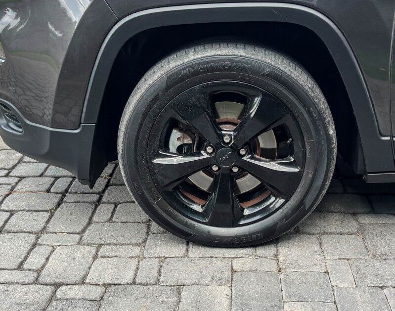 2017 Jeep Cherokee Altitude Wilmington NC