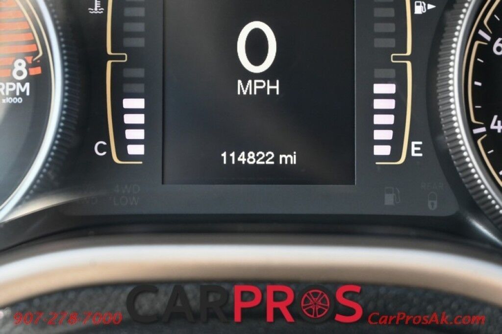 2017 Jeep Cherokee Latitude - 3.2L V6 - Automatic - 4X4 - Heated Front Seats - Heated Steering Wheel - Block Heater - Remote Start - Power Windows & Door Locks - Tow Package Anchorage AK