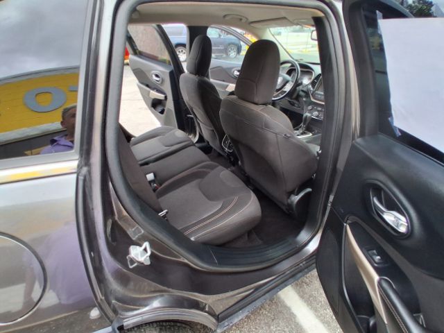 2017 Jeep Cherokee Latitude FWD Indianapolis IN