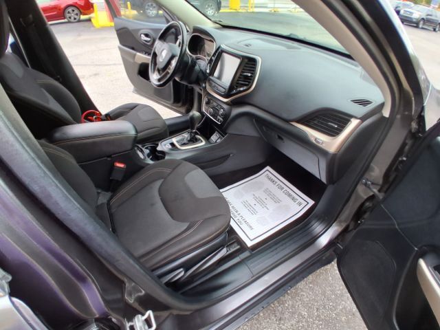 2017 Jeep Cherokee Latitude FWD Indianapolis IN