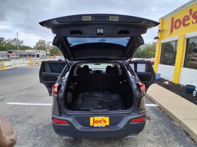2017 Jeep Cherokee Latitude FWD Indianapolis IN