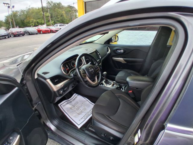 2017 Jeep Cherokee Latitude FWD Indianapolis IN